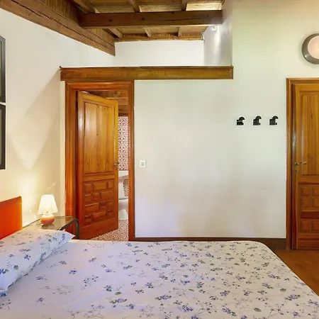 Willa Ispra Villa Sleeps 10 With Wifi